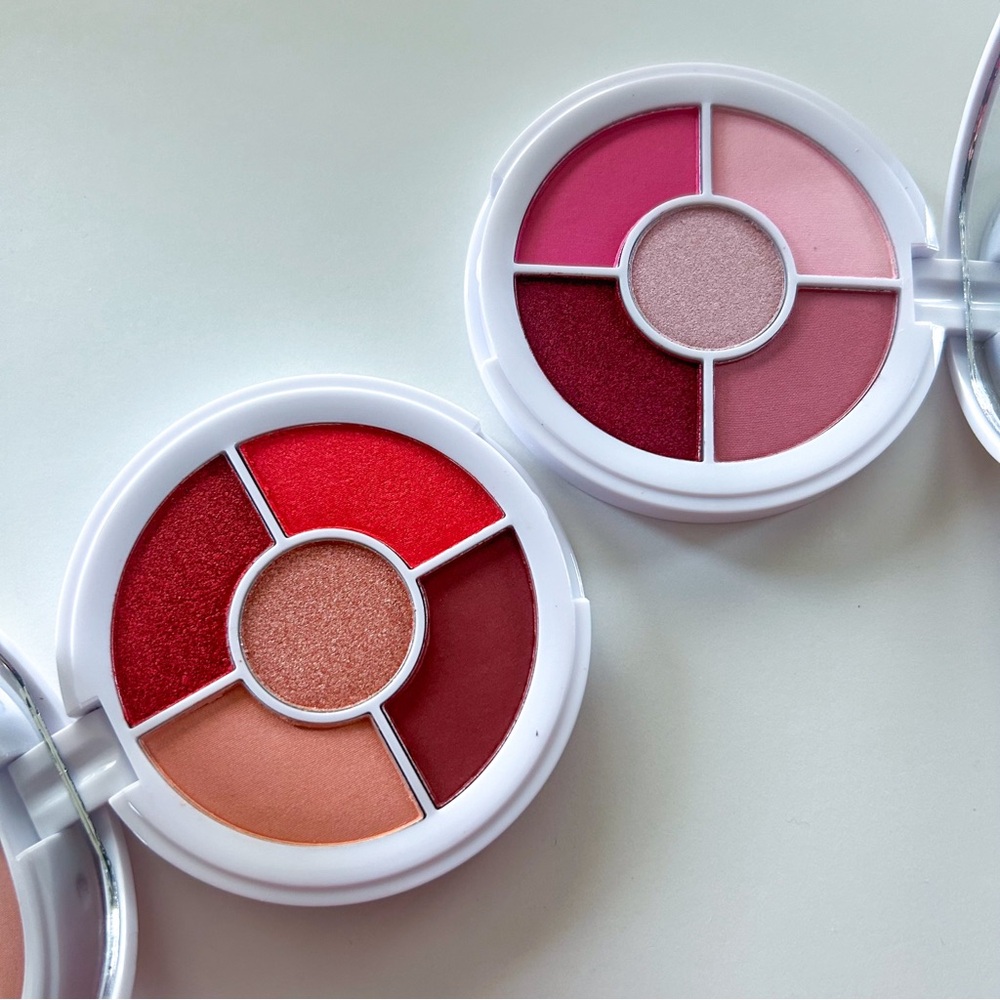 NWOB Makeup Revolution Donut Eyeshadow Palettes